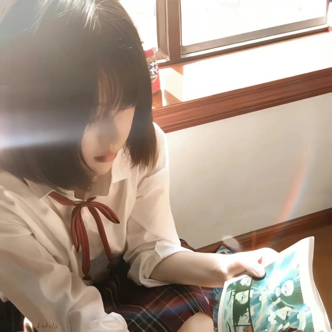 三个摩登女性